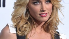 Blondes woman amber heard