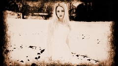 Blondes woman annasophia robb