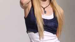 Blondes woman Avril Lavigne
