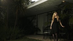 Blondes woman Avril Lavigne