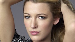 Blondes woman blake lively
