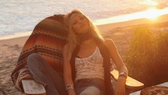 Blondes woman blue eyes