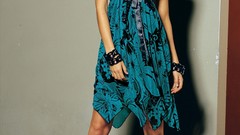 Blondes woman blue eyes