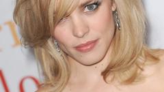 Blondes woman blue eyes