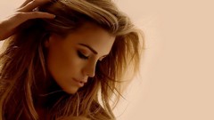 Blondes woman blue eyes