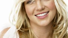 Blondes woman Britney Spears