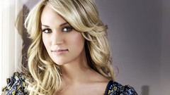 Blondes woman carrie underwood