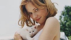 Blondes woman cats Actress