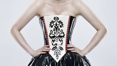 Blondes woman cleavage models