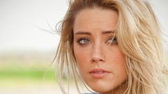 Blondes woman close-up Actress