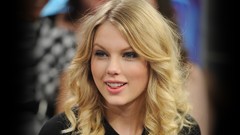 Blondes woman close-up blue