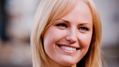 Blondes woman close-up Celebrity