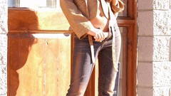 Blondes woman close-up outdoors