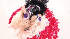 Blondes woman cosplay asians