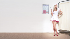 Blondes woman cosplay doctor