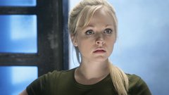 Blondes woman Doctor Who