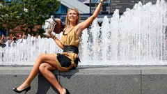 Blondes woman dress Sports