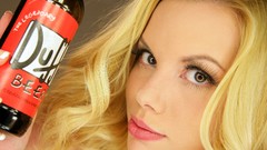 Blondes woman Duff Beer