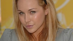 Blondes woman Emily Scott