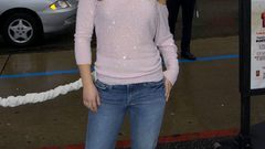 Blondes woman jeans hayden