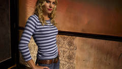 Blondes woman jeans Kristen