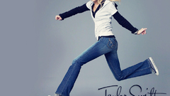 Blondes woman jeans taylor