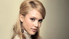 Blondes woman Jessica Alba