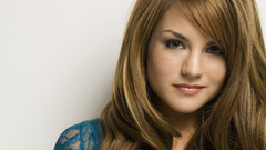 Blondes woman jojo faces