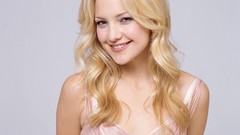 Blondes woman kate hudson