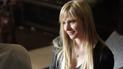 Blondes woman Kristen Bell