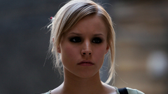 Blondes woman Kristen Bell