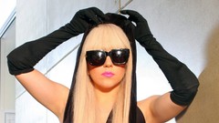 Blondes woman lady gaga