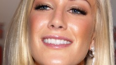 Blondes woman models Heidi