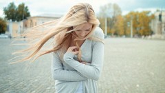 Blondes woman models long