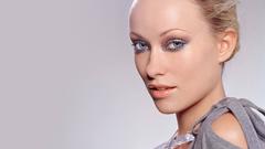 Blondes woman models Olivia