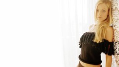 Blondes woman models Olivia