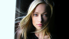 Blondes woman models Olivia