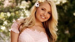 Blondes woman models Sandy