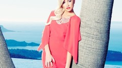 Blondes woman Music models