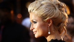 Blondes woman Paris Hilton