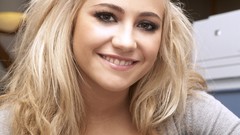 Blondes woman pixie lott