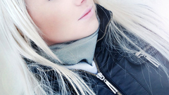 Blondes woman portraits