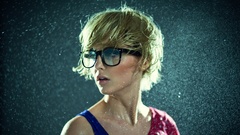 Blondes woman rain nerd