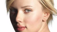 Blondes woman Scarlett Johansson