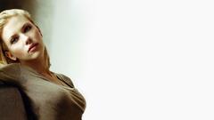 Blondes woman Scarlett Johansson