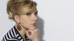 Blondes woman Scarlett Johansson