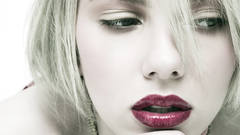Blondes woman Scarlett Johansson