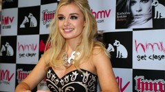 Blondes woman singers katherine