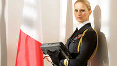 Blondes woman soldiers uniforms