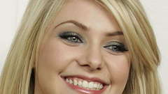 Blondes woman taylor momsen